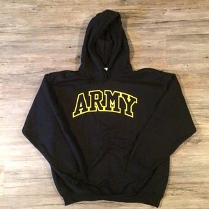 NWOT men’s Army sweatshirt